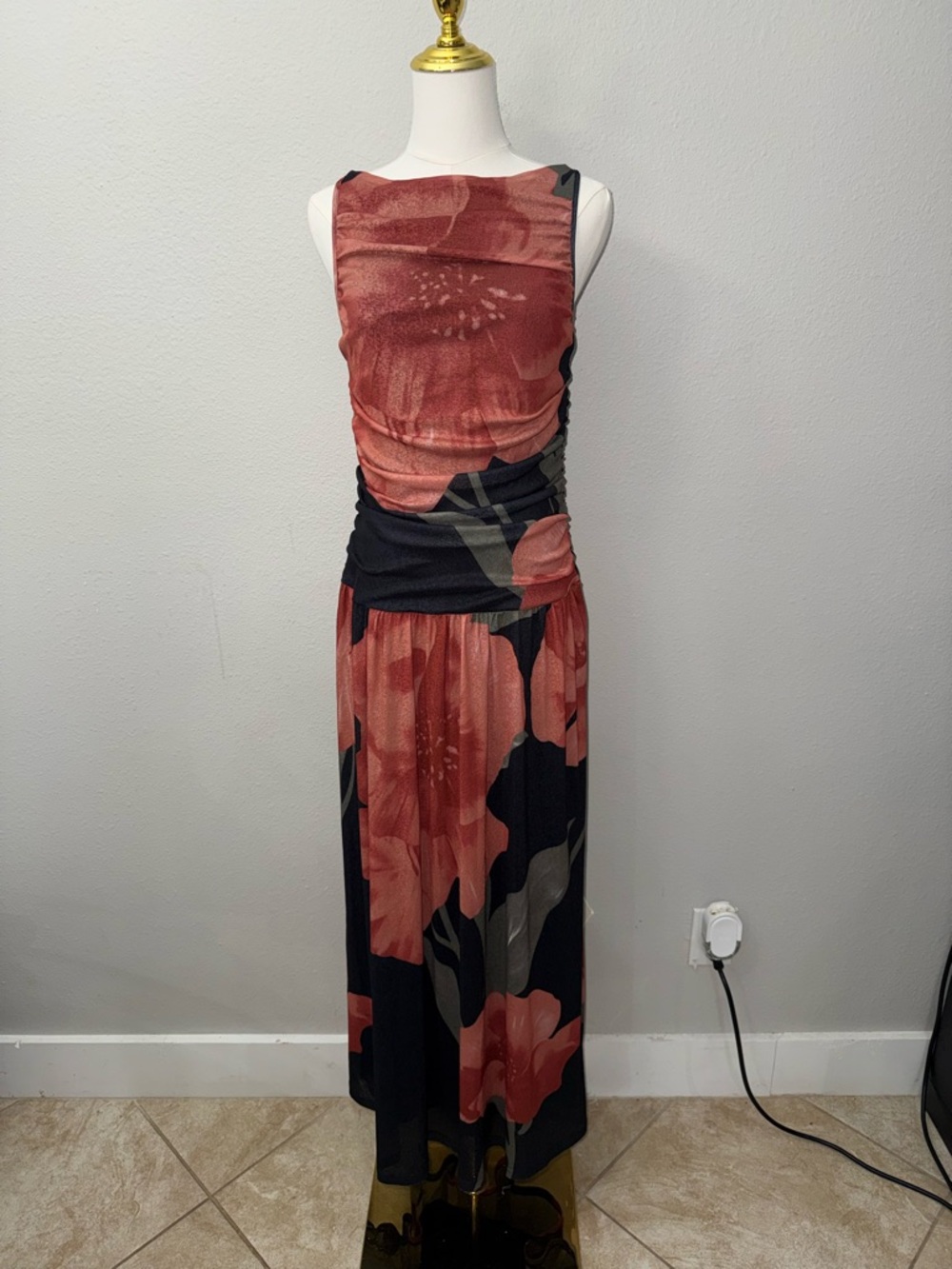 Petal & Pup Carlin Midi Dress Sz 12 - Picture 4 of 6
